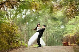 Lire la suite à propos de l’article Jeu de mariage : Jeu de la Broche